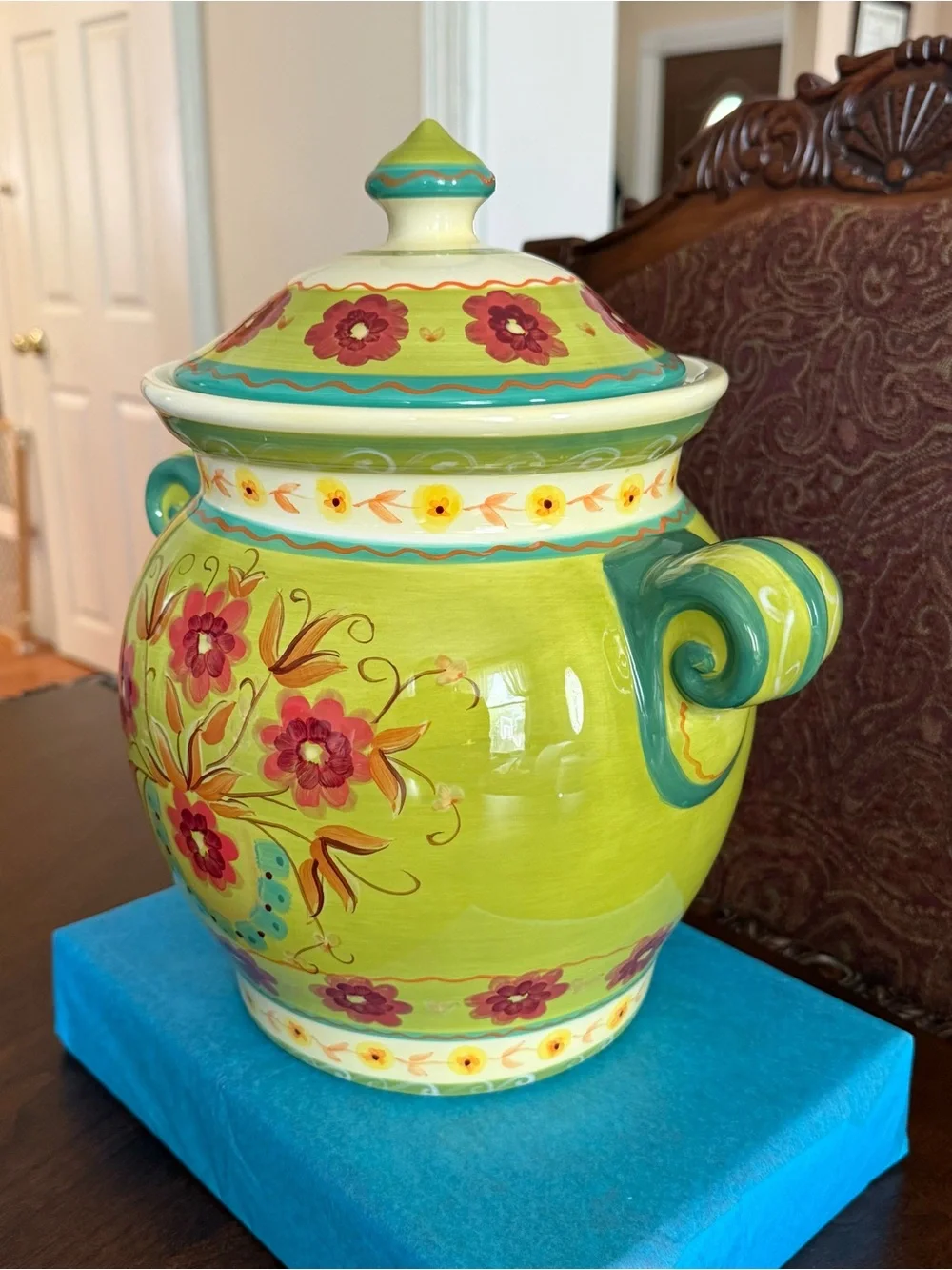 Pier 1 Hand-Painted Ceramic Cookie Jar Canister Lime Green Floral Lid w/Seal 12”